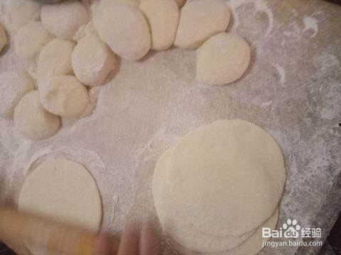 包包子的手法步骤视频,轻松掌握传统美食制作技巧
